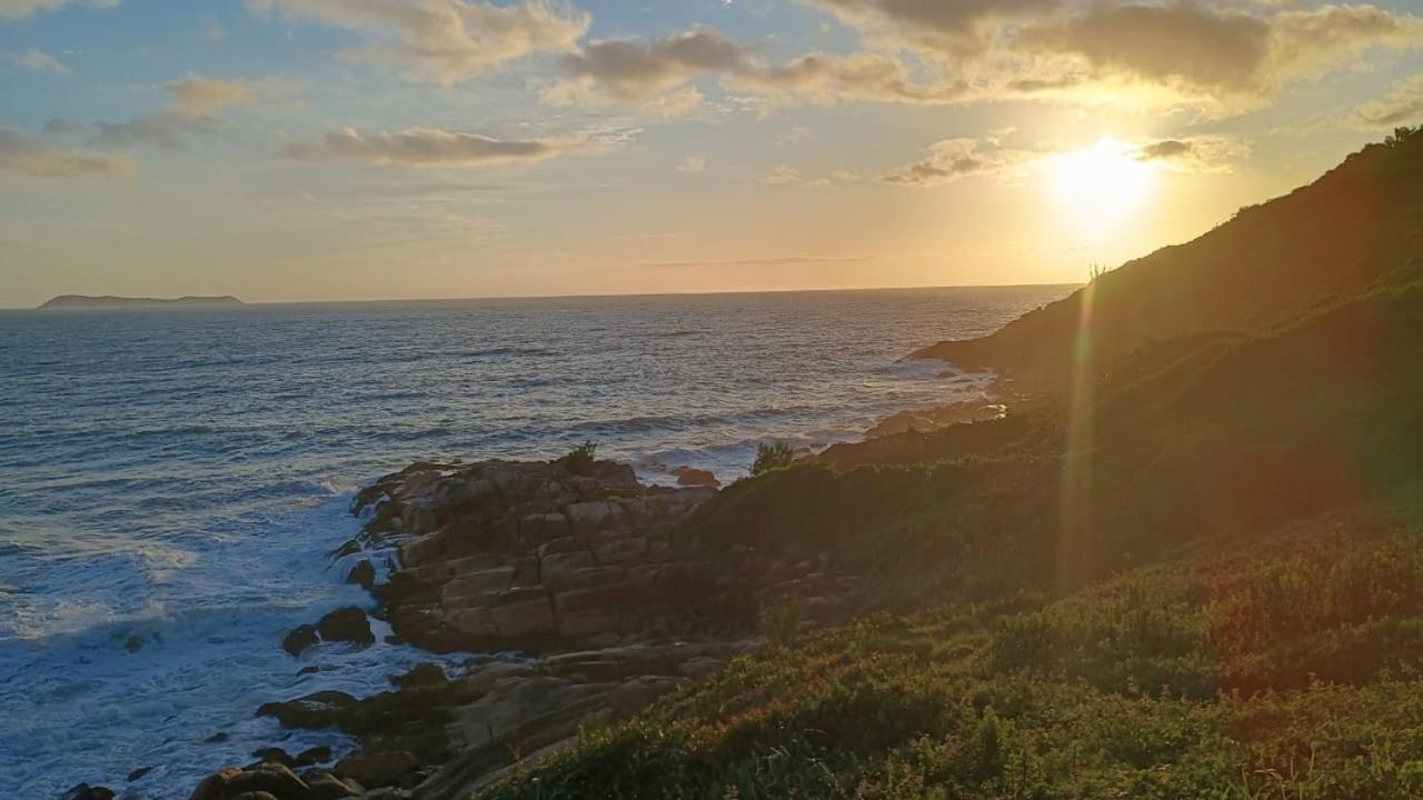 Apartamento Com Piscina - Garopaba - Praia Da Gamboa Kültér fotó