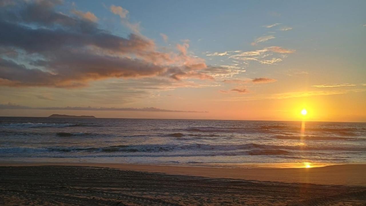 Apartamento Com Piscina - Garopaba - Praia Da Gamboa Kültér fotó